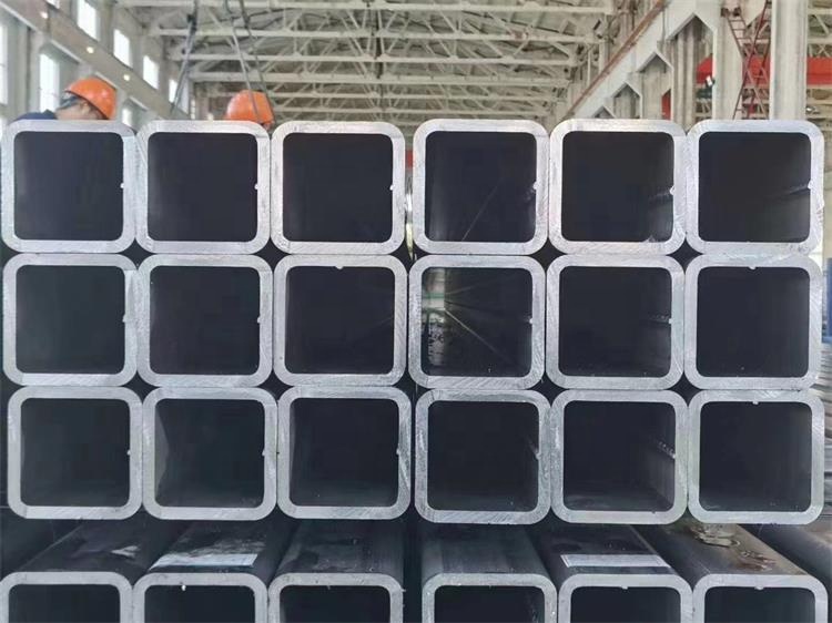 China Supply Q195 Low Carbon Black Steel Square Tube Rectangular Tube Steel Pipe